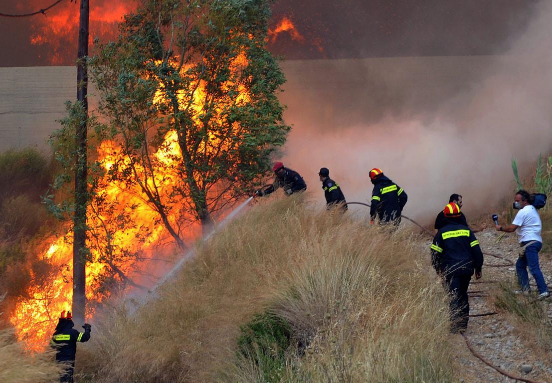 Προειδοποίηση : Σοβαρός κίνδυνος πυρκαγιάς και την Τετάρτη