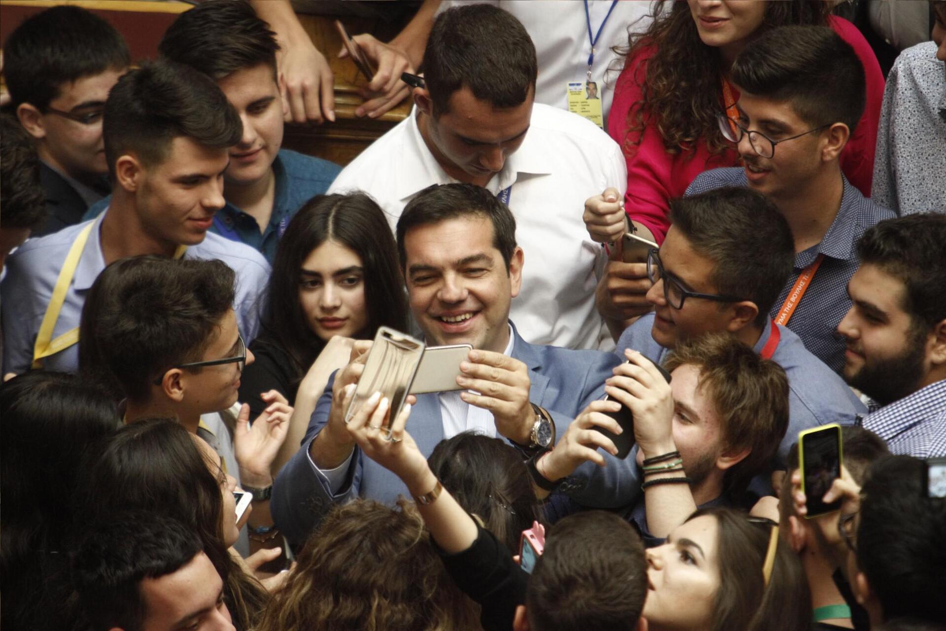 tsipras-selfie4-1000