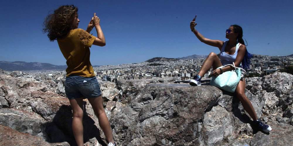 Ελλάδα και τουρισμός: Ετοιμάζεται το ελληνικό σχέδιο - Με ποιες χώρες προχωρούν διακρατικές συμφωνίες