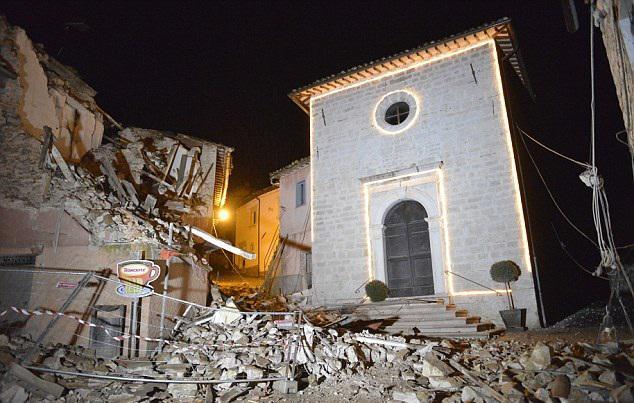 italia-seismos-katastrofes-1300-10