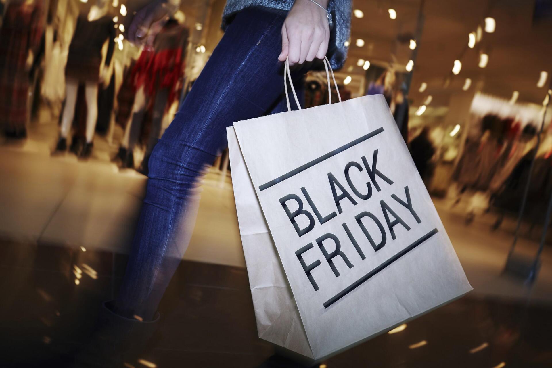 Black Friday 2021: Πότε είναι – Τι πρέπει να προσέξουν οι καταναλωτές