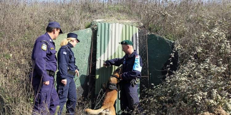 Καταγγελία σοκ για νέα ακραία πρόκληση των Τούρκων στον Έβρο: Πυροβόλησαν κατά περιπολικού της Frontex