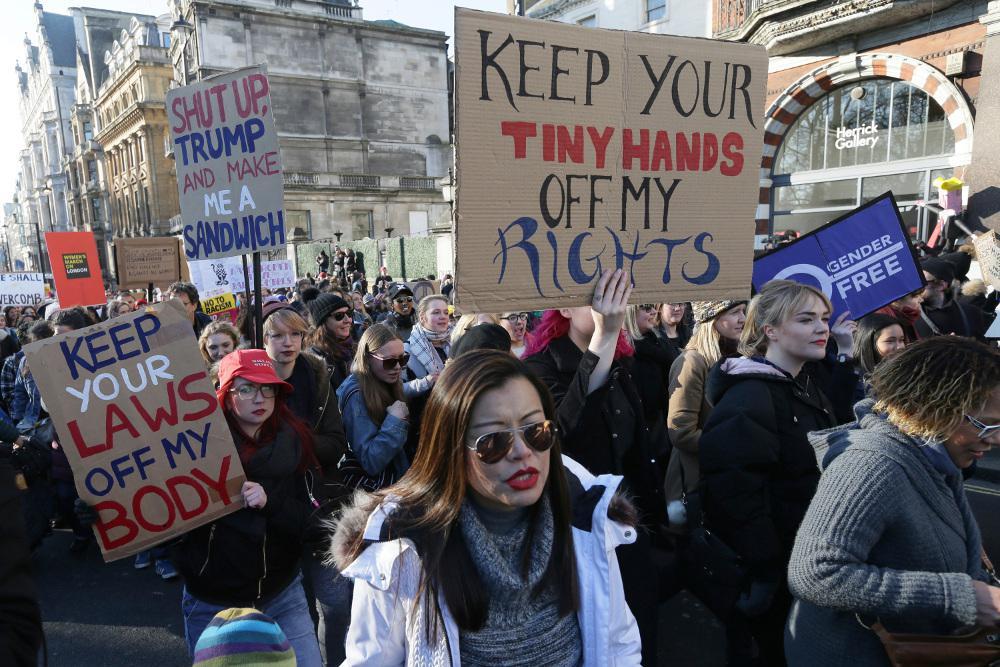 Οι γυναίκες όλης της Υφηλίου βροντοφωνάζουν «όχι» στον Τραμπ- Διαδηλώσεις σε... 70 χώρες! [εικόνες]