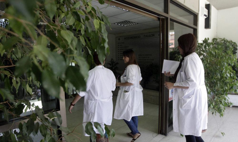 Ενισχύεται το ΕΣΥ με 4.000 προσλήψεις μόνιμων νοσηλευτών