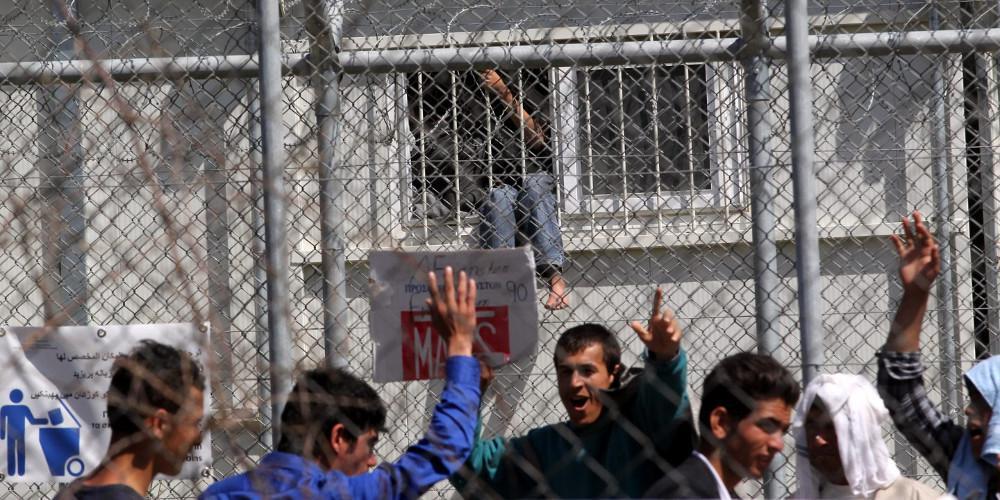 Στρατόπεδο «εξόριστων» προσφύγων της Ε.Ε. θα γίνει η Ελλάδα