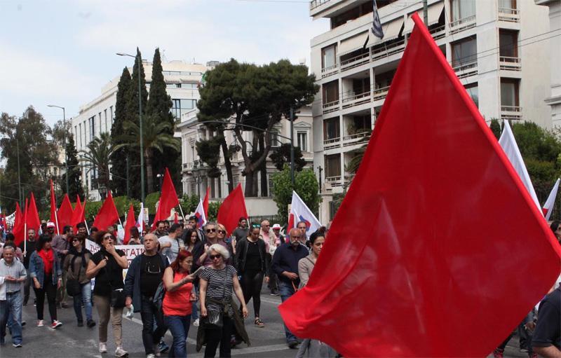 Σε παράλυση η Αθήνα λόγω Πρωτομαγιάς - Μεγάλες πορείες των ΠΑΜΕ και ΓΣΕΕ-ΑΔΕΔΥ