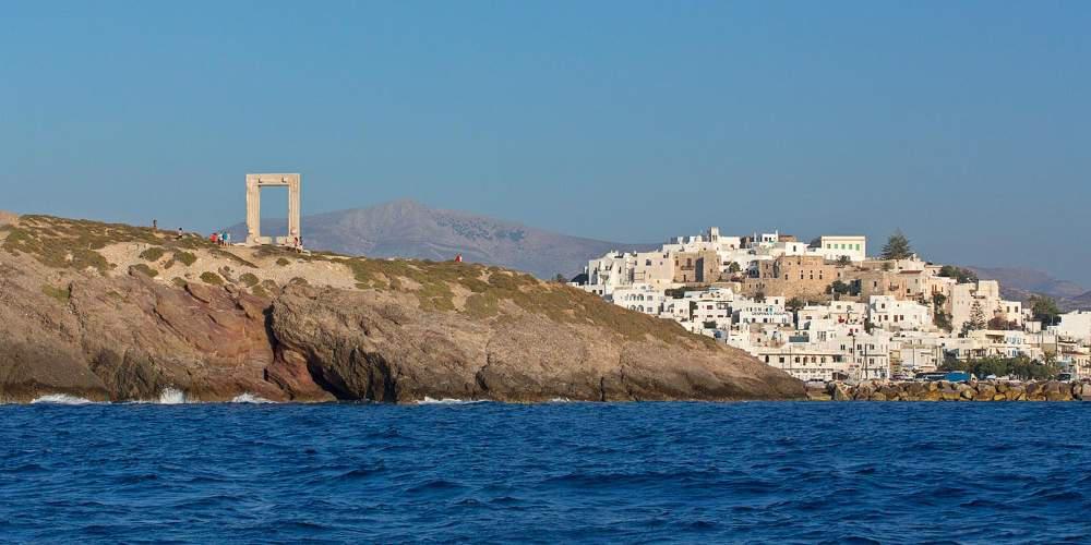 Τέσερις σοροί σε Πάρο και Νάξο