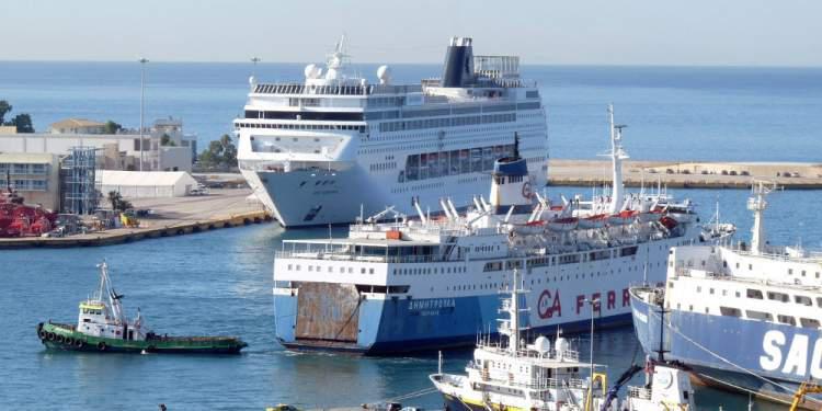 Δεμένα στα λιμάνια τα πλοία στις 3 Σεπτεμβρίου – 24ωρη απεργία από την ΠΝΟ