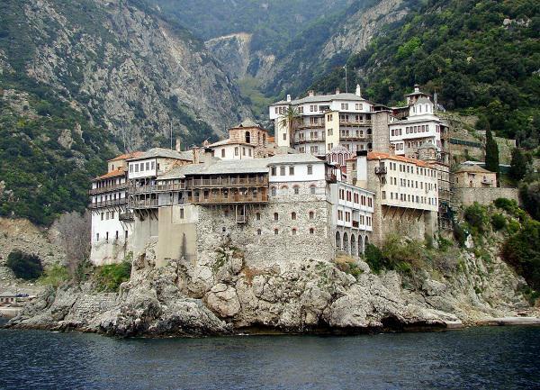 Πόσες μονές έχει το Άγιο Όρος Κορονοϊός - Άγιο Όρος: Δύο νεκροί σε λίγες μέρες - Πέθανε μοναχός
