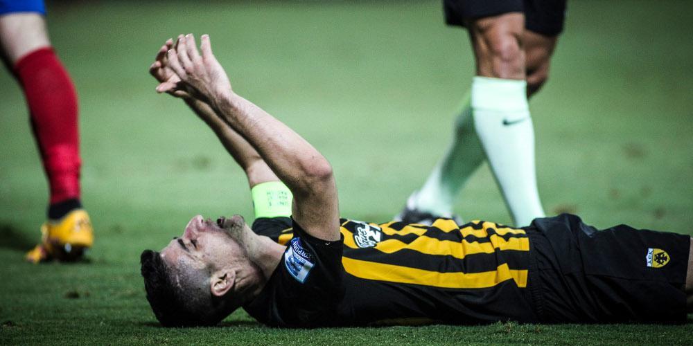 Αγωνία στην ΑΕΚ ενόψει Σέλτικ: Αποχώρησε ο Μάνταλος από την προπόνηση με ενοχλήσεις