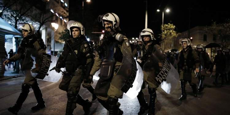 Σε επιφυλακή η ΕΛ.ΑΣ. - 3.000 αστυνομικοί στους δρόμους για την επέτειο του Πολυτεχνείου
