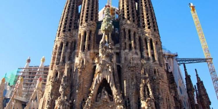 Εκπληκτικό θέαμα: Τερμίτες κατασκεύασαν τη δική τους Sagrada Familia [εικόνες]