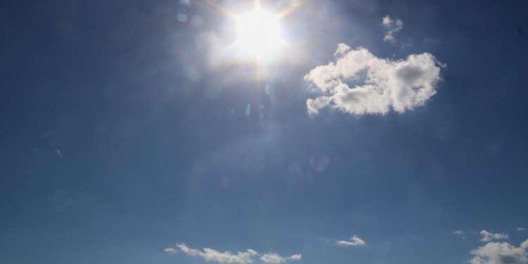 Πρόγνωση καιρού: Ο Μάιος φεύγει με πτώση της θερμοκρασίας - Αίθριος σήμερα ο καιρός