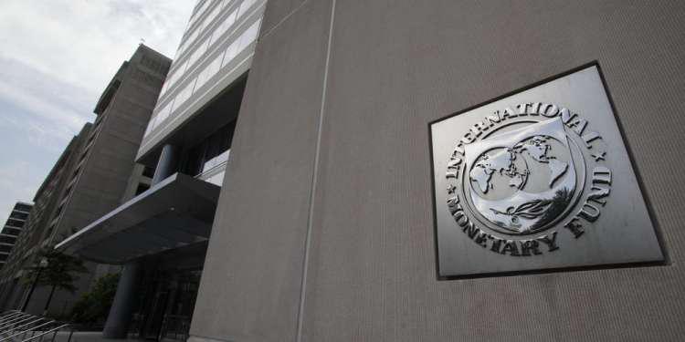 Επιμένει το ΔΝΤ για το κόψιμο των συντάξεων και του αφορολόγητου στην Ελλάδα