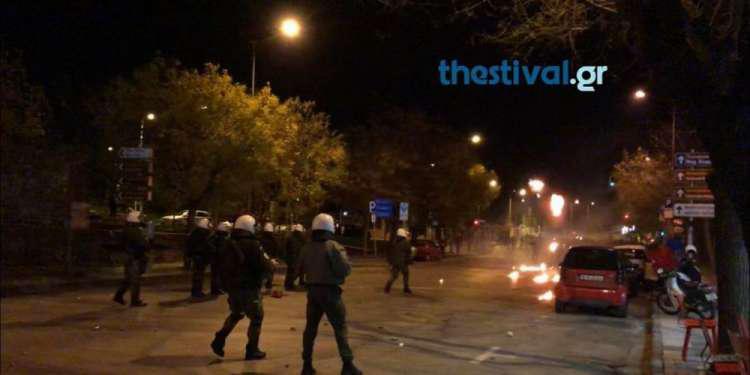 Επεισόδια στην πορεία για τον Γρηγορόπουλο στην Θεσσαλονίκη [βίντεο]