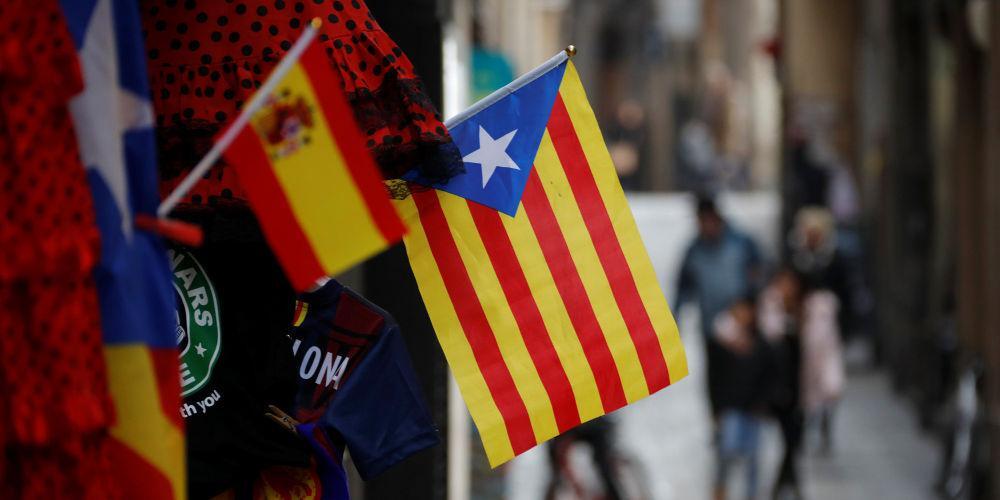 Ο Σάντσεθ υποσχέθηκε στους Καταλανούς ένα δημοψήφισμα για μεγαλύτερη αυτονομία