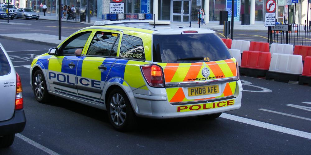 Έκλεισε κεντρικός δρόμος στο Λονδίνο: Συνέλαβαν έναν άνδρα για οπλοκατοχή