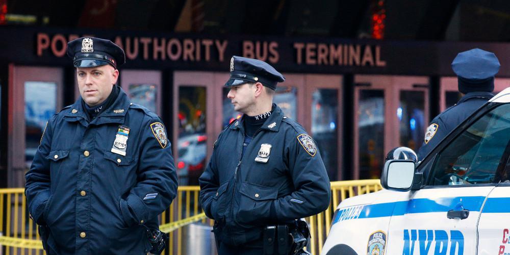 Για τρομοκρατική ενέργεια κατηγορείται ο δράστης της επίθεσης στη Νέα Υόρκη