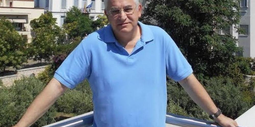 Πέθανε ο δημοσιογράφος Πάνος Γιαννάκαινας