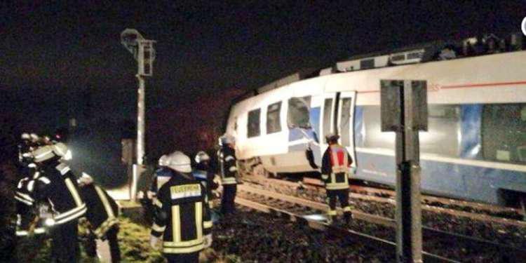 Σύγκρουση τρένων κοντά στο Ντίσελντορφ - Τουλάχιστον 50 τραυματίες