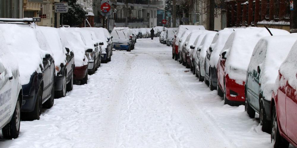 Χιόνια και πολύ κρύο περιμένουμε τον Ιανουάριο - Τι αναφέρει ο μετεωρολόγος Σάκης Αρναούτογλου