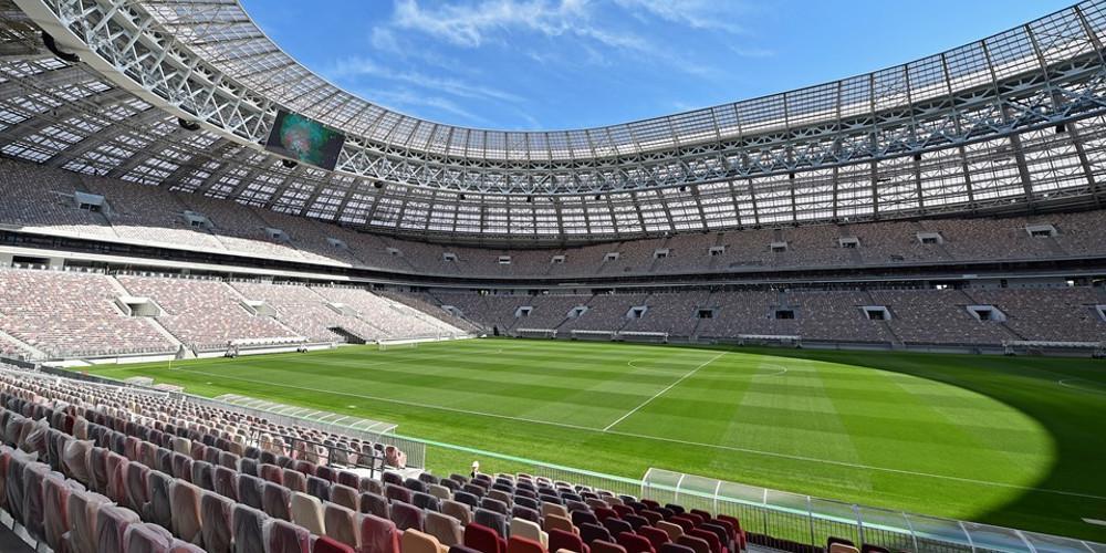 Ο φόβος των ακρίδων απειλεί τα γήπεδα του Μουντιάλ της Ρωσίας