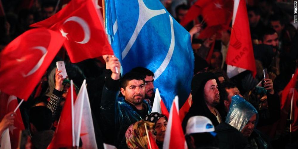 Εντάλματα σύλληψης για 35 ανθρώπους στην Τουρκία - Κατηγορούνται για προπαγάνδα υπέρ των Κούρδων