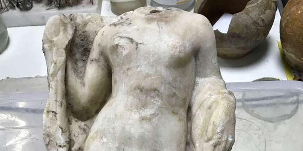 Εντυπωσιακό άγαλμα της Αφροδίτης στις ανασκαφές για το μετρό Θεσσαλονίκης