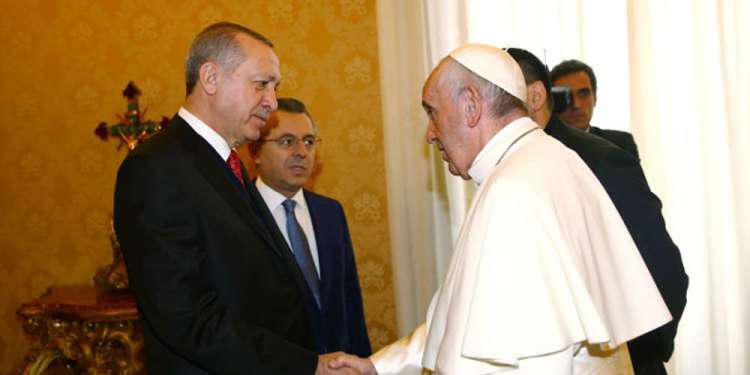 Συνάντηση με πολλαπλή σημασία στο Βατικανό: Ο Πάπας είδε τον Ερντογάν