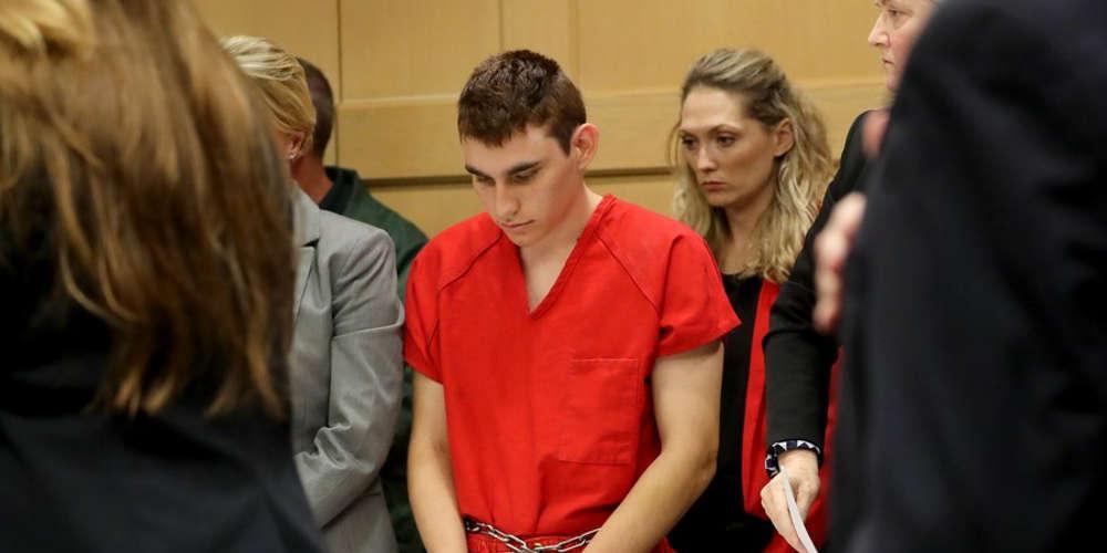 Θέλουν την καταδίκη σε θάνατο για τον 19χρονο που προκάλεσε το μακελειό σε σχολείο στη Φλόριντα