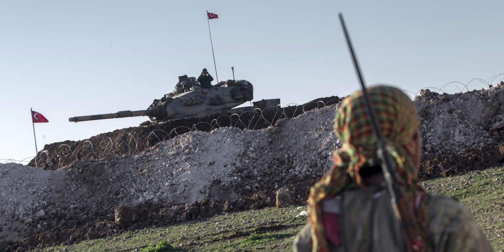 «Καζάνι που βράζει» το Αφρίν: Μπήκαν Σύροι στρατιώτες να ενισχύσουν τους Κούρδους [βίντεο]