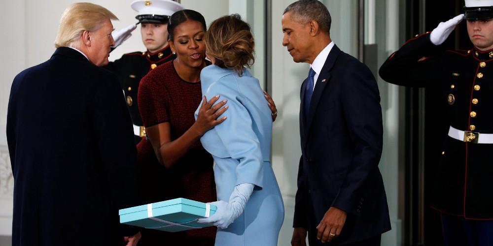 Η Μισέλ Ομπάμα αποκάλυψε το δώρο που της έκανε η Μελάνια Τραμπ