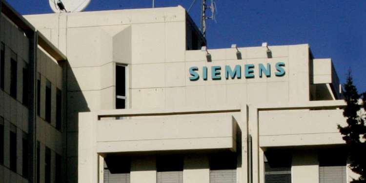 Ένοχοι για μίζες της Siemens Χριστοφοράκος, Καραβέλας και άλλοι εννέα