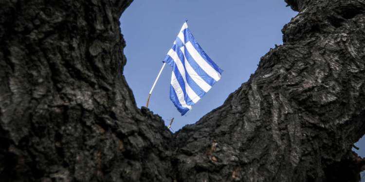 Θετικά μηνύματα για την ελληνική οικονομία από τους οίκους αξιολόγησης
