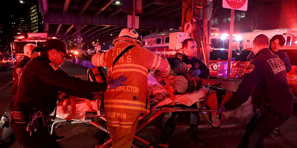 Τρόμος στην Νέα Υόρκη με 5 νεκρούς: Συνετρίβη ελικόπτερο [βίντεο]
