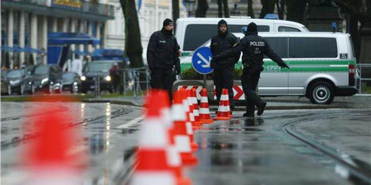 Τρομοκρατική επίθεση με μαχαίρι απετράπη στο Βερολίνο,