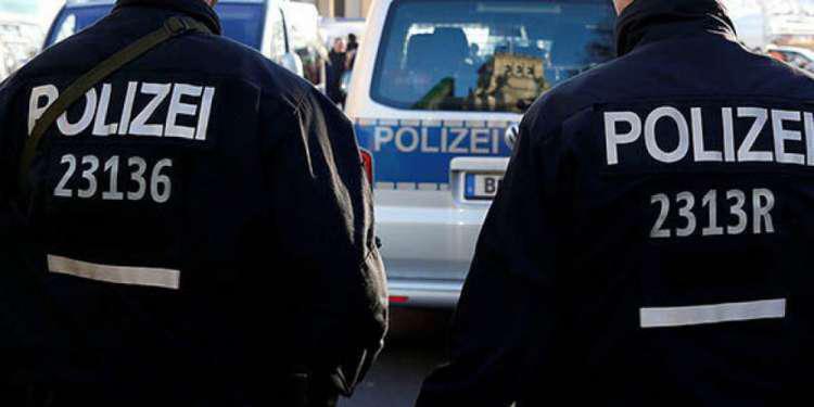 Φρίκη στη Γερμανία: Νεκρά βρέθηκαν πέντε παιδιά σε πολυκατοικία στην πόλη Ζόλινγκεν