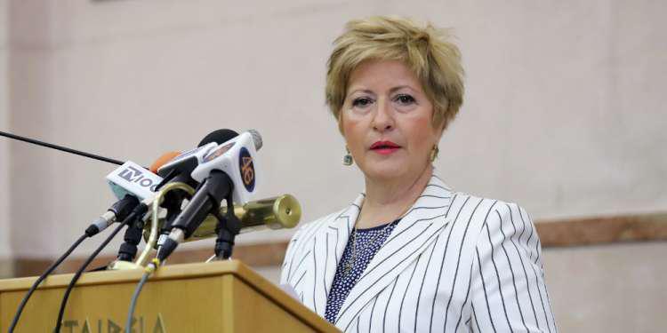 Επίθεση της Κόλλια-Τσαρουχά στη Νοτοπούλου για την ατάκα περί «άχρηστου υπουργείου»