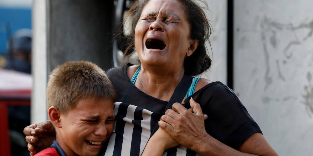 Τραγωδία με 68 νεκρούς στην Βενεζουέλα: Πυρκαγιά σε κτήριο της Αστυνομίας