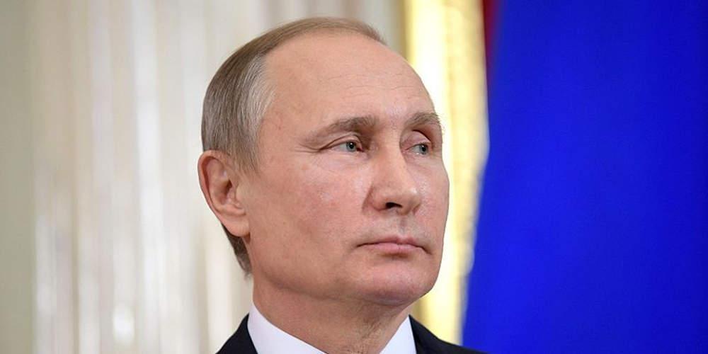 Πούτιν: Δεν θέλω εικονίσματα και σουβενίρ με το πρόσωπό μου