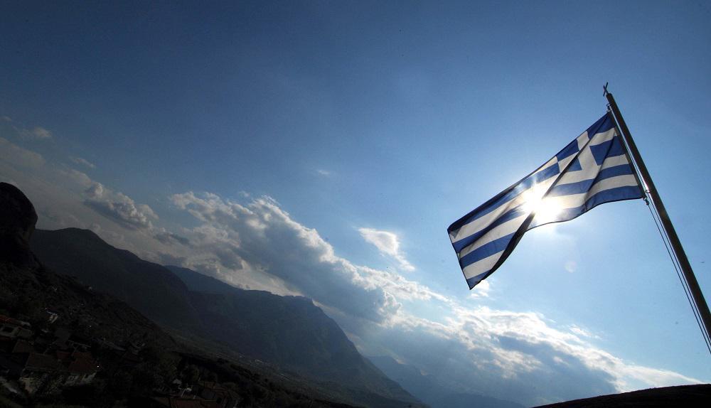 Reuters: Η Ελλάδα επανεκκινεί τον τουρισμό και περιμένει τους ξένους επισκέπτες