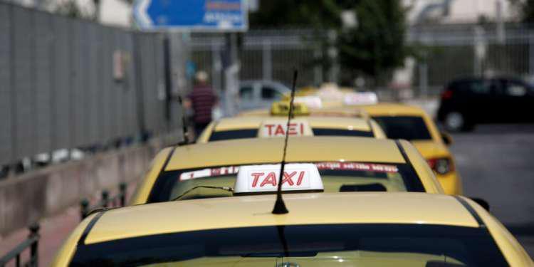 Τι αλλάζει στις συναλλαγές με κάρτα στις εφαρμογές ταξί - Ανοίγει ο δρόμος για POS