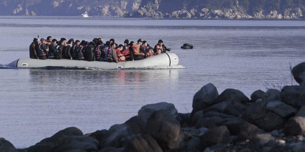 Συναγερμός στη Λέσβο: Αγνοείται 15χρονη μετανάστρια μετά από ανατροπή πλαστικής βάρκας