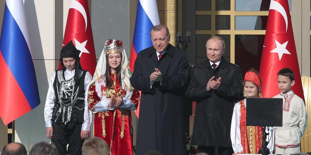 Πούτιν - Ερντογάν εγκαινίασαν τον πυρηνικό σταθμό της Τουρκίας: Το 2023 η λειτουργία του