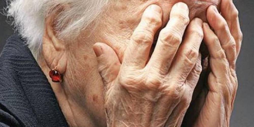 ελαιοχρωματιστής Κρήτη Κανένα έλεος: Δύο άνδρες λήστεψαν 82χρονη προσποιούμενοι υπαλλήλους της ΔΕΗ