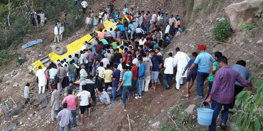 Λεωφορείο έπεσε σε φαράγγι στην Ινδία - Τουλάχιστον επτά νεκροί