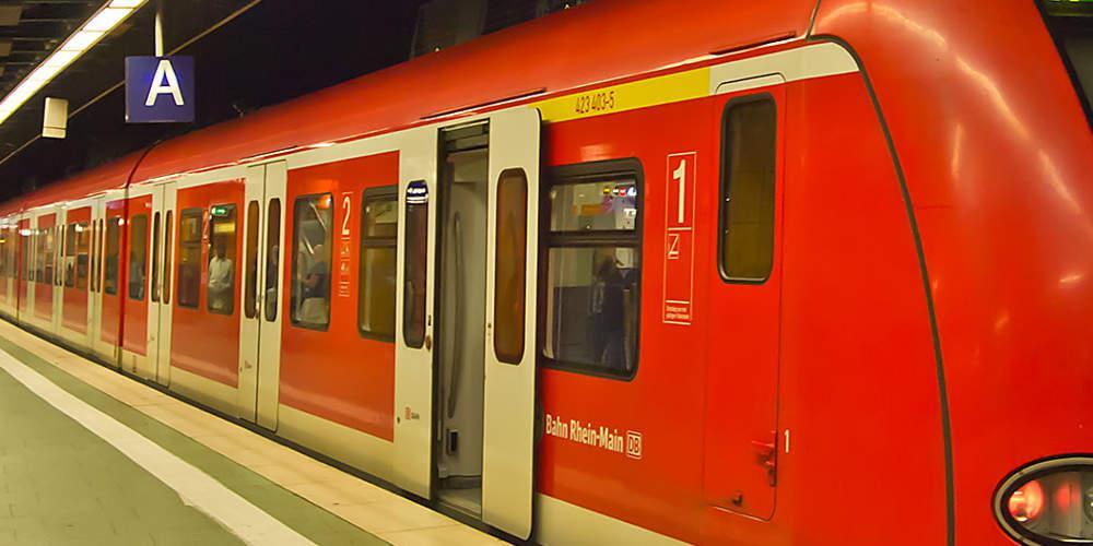 Σύγκρουση τρένων στη Γερμανία - Τουλάχιστον 20 τραυματίες