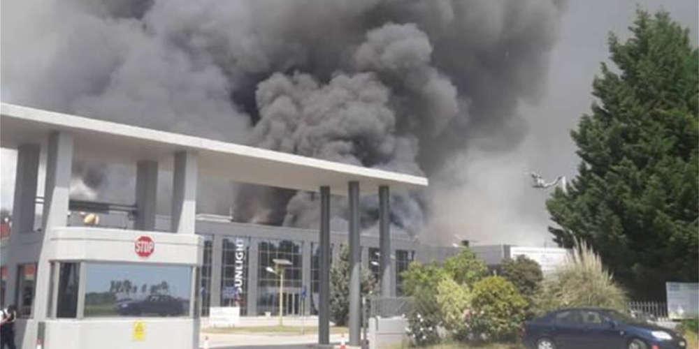 Ανησυχία για τον μόλυβδο στην ατμόσφαιρα μετά την πυρκαγιά στο εργοστάσιο της Ξάνθης