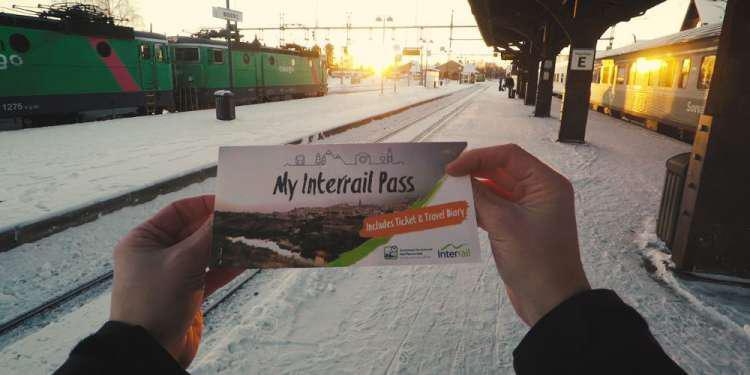 Άνοιξαν οι αιτήσεις για 12.000 δωρεάν εισιτήρια Interrail