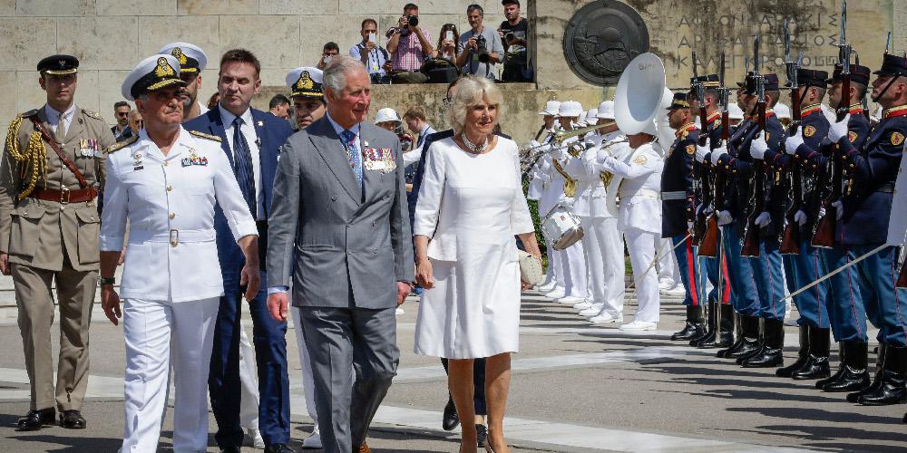 Στην Αθήνα ο πρίγκιπας Κάρολος - Καρέ καρέ η επίσκεψη